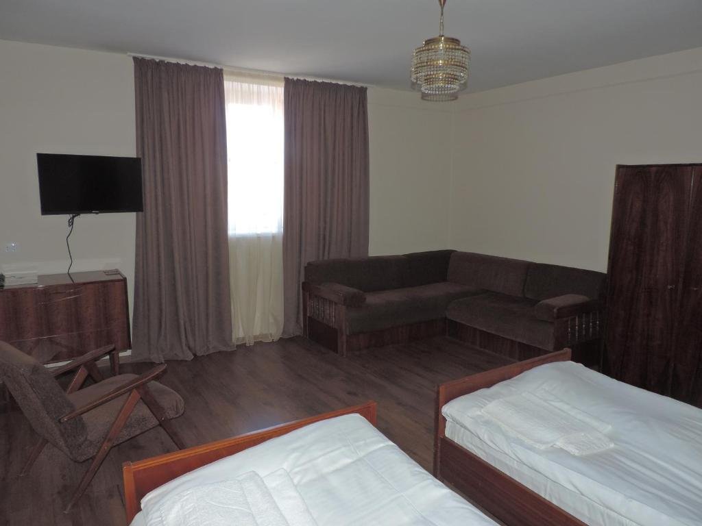 Телави: Guest House "Old House"