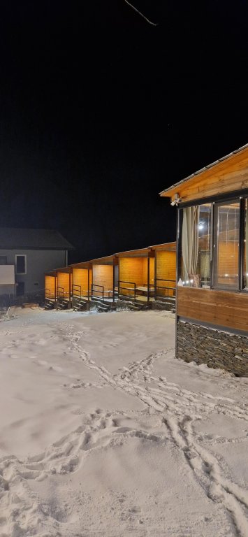 Степанцминда: Отель Kazbegi Cottages