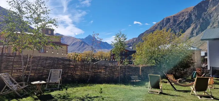Степанцминда: Отель Kazbegi Cottages