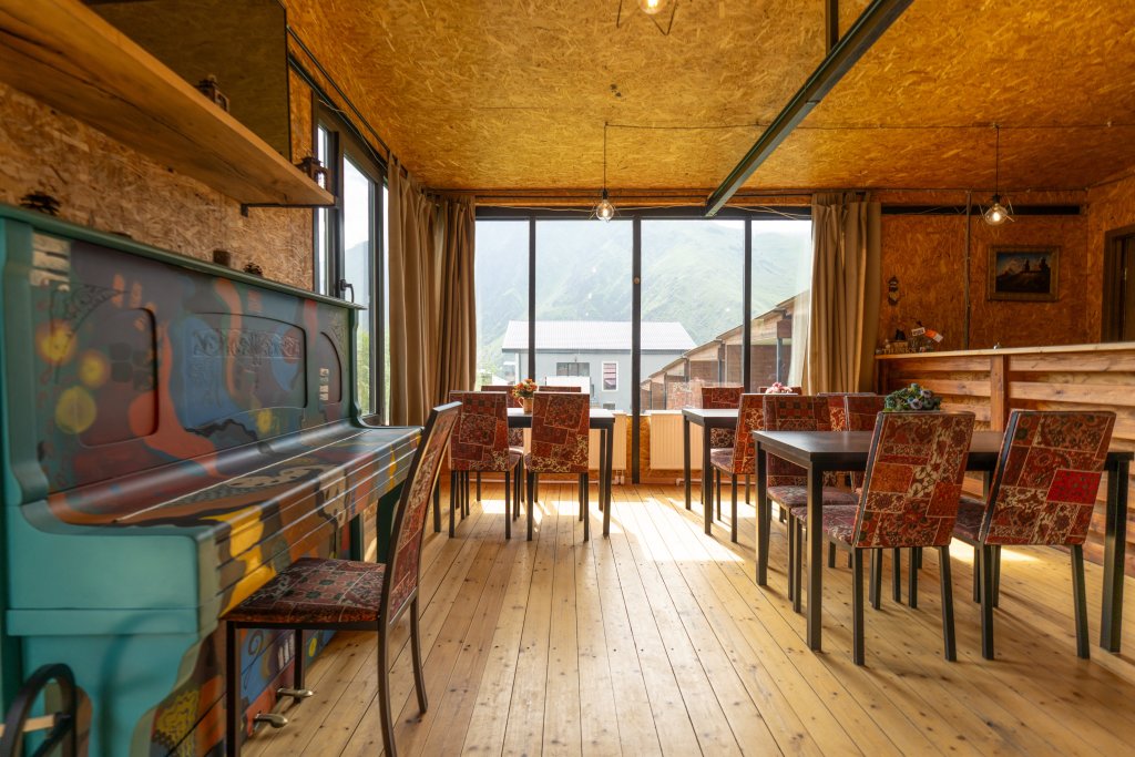 Степанцминда: Отель Kazbegi Cottages