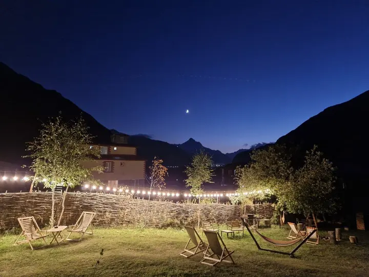 Степанцминда: Отель Kazbegi Cottages