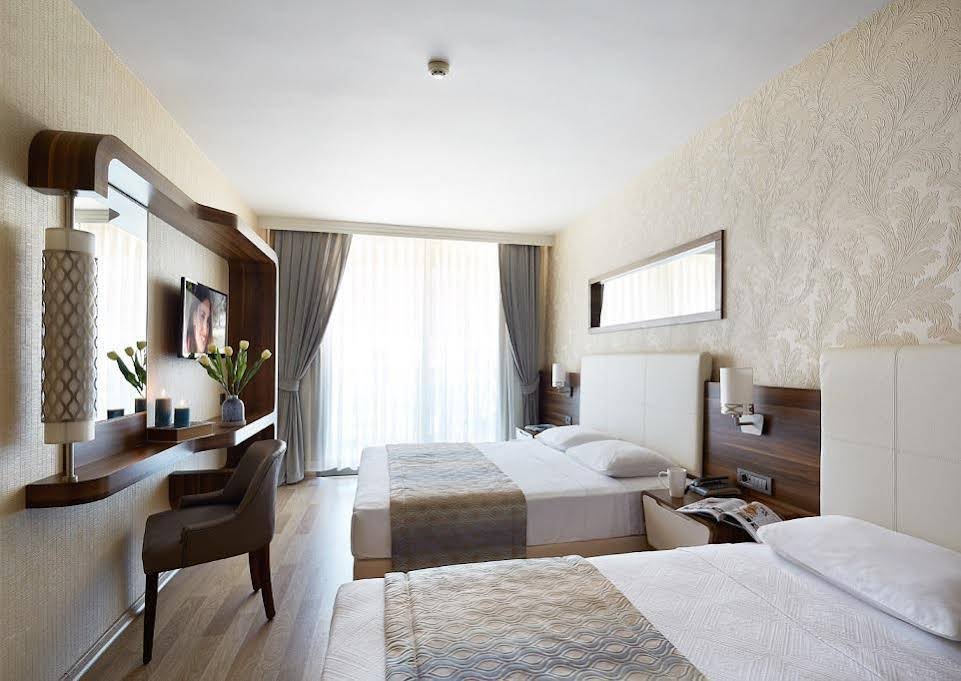 Мармарис: Emre Hotel