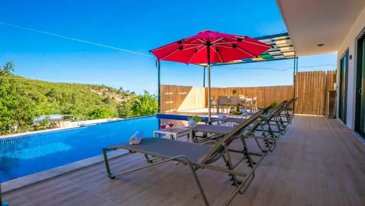 Исламлар: Villa mars
