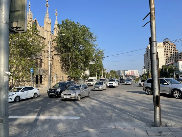Махачкала: Апартаменты в этно-стиле в центре города