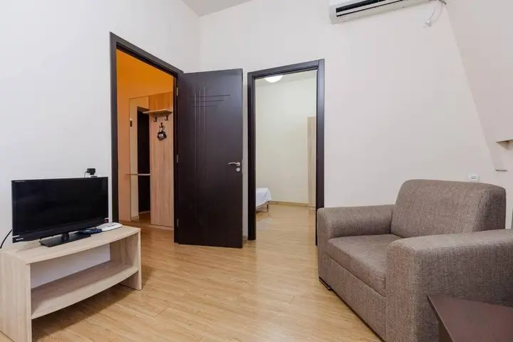 Батуми: Apartment near Piazza few minutes to the beach