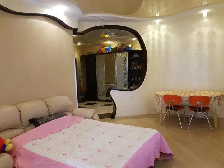 Батуми: flat near 6 may park