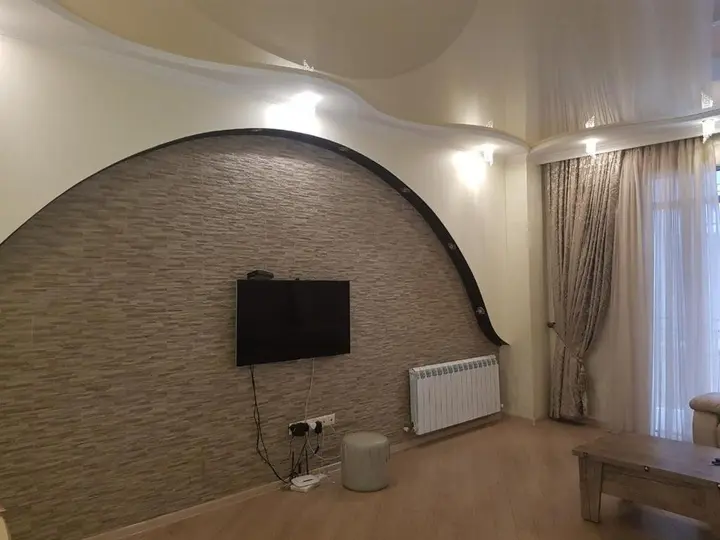 Батуми: flat near 6 may park