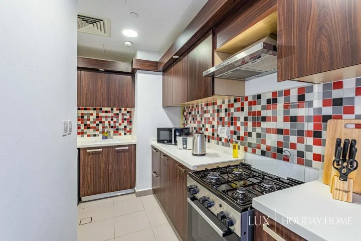 Дубай: LUX - Opulent Island Suite Burj Khalifa View 1