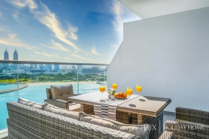 Дубай: LUX - Opulent Island Suite Burj Khalifa View 1