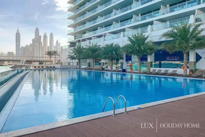 Дубай: LUX - Opulent Island Suite Burj Khalifa View 1