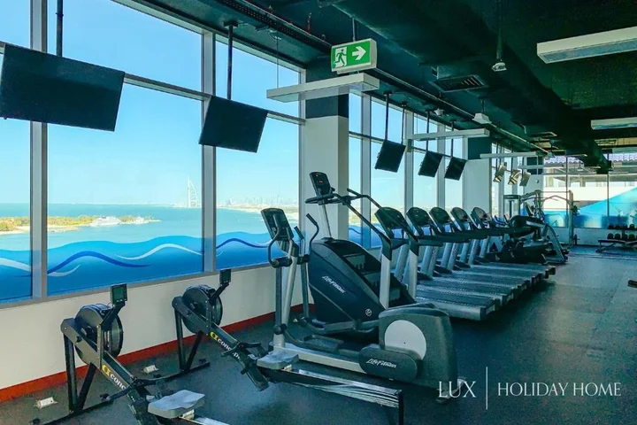 Дубай: LUX - Opulent Island Suite Burj Khalifa View 1