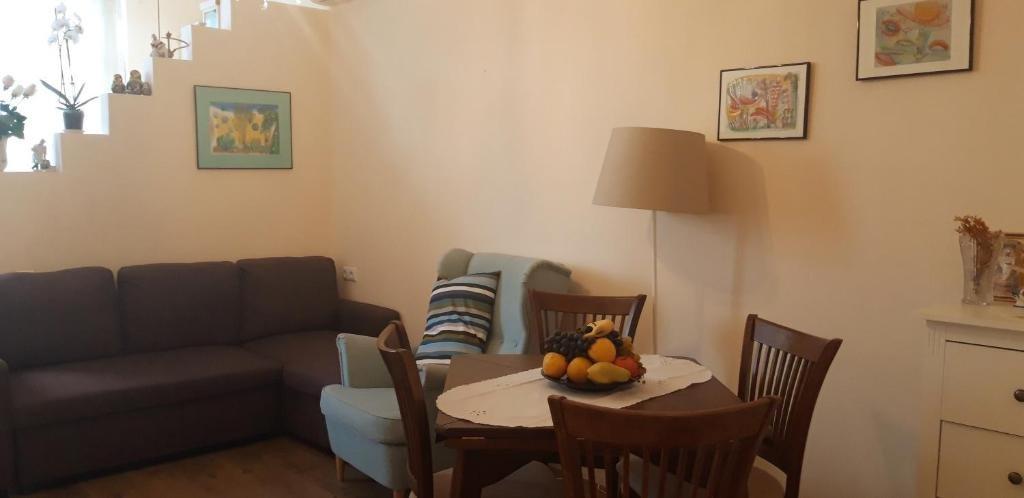 Батуми: APT on Gorgasali 156
