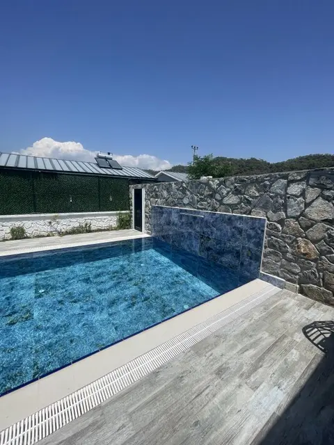 Яниклар: Вилла Tas Villa