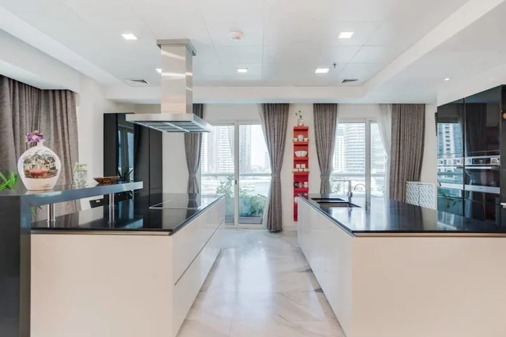 Дубай: Vast Apt With Stunning Views Of Dubai Marina