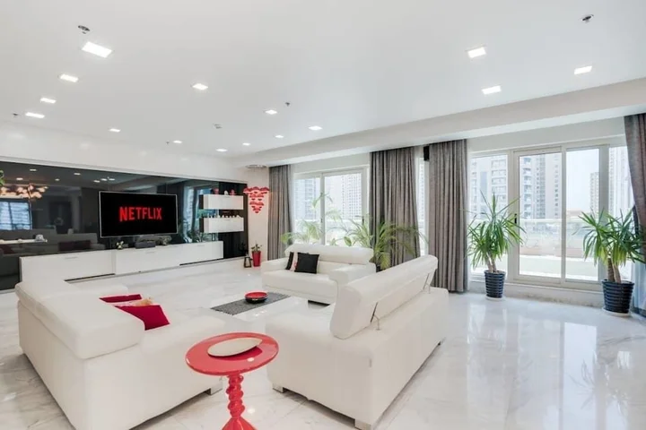 Дубай: Vast Apt With Stunning Views Of Dubai Marina