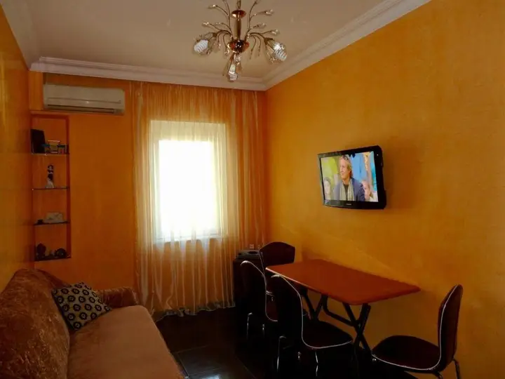 Apartment on Khimshiashvili — фото 2