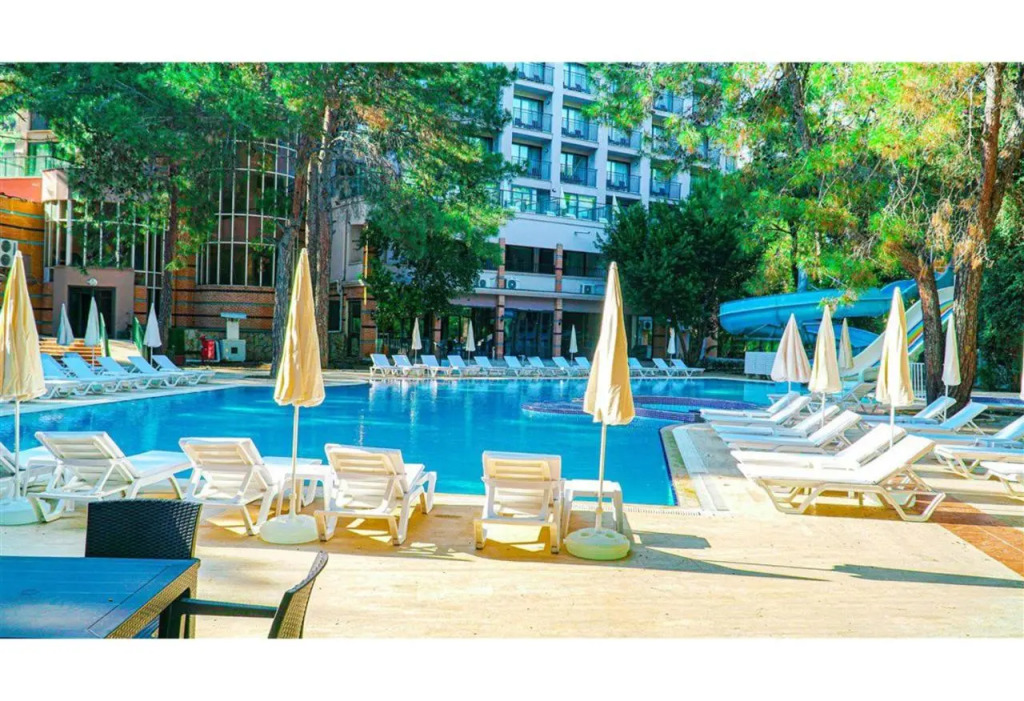 Текирова: Festival Nature Hotel