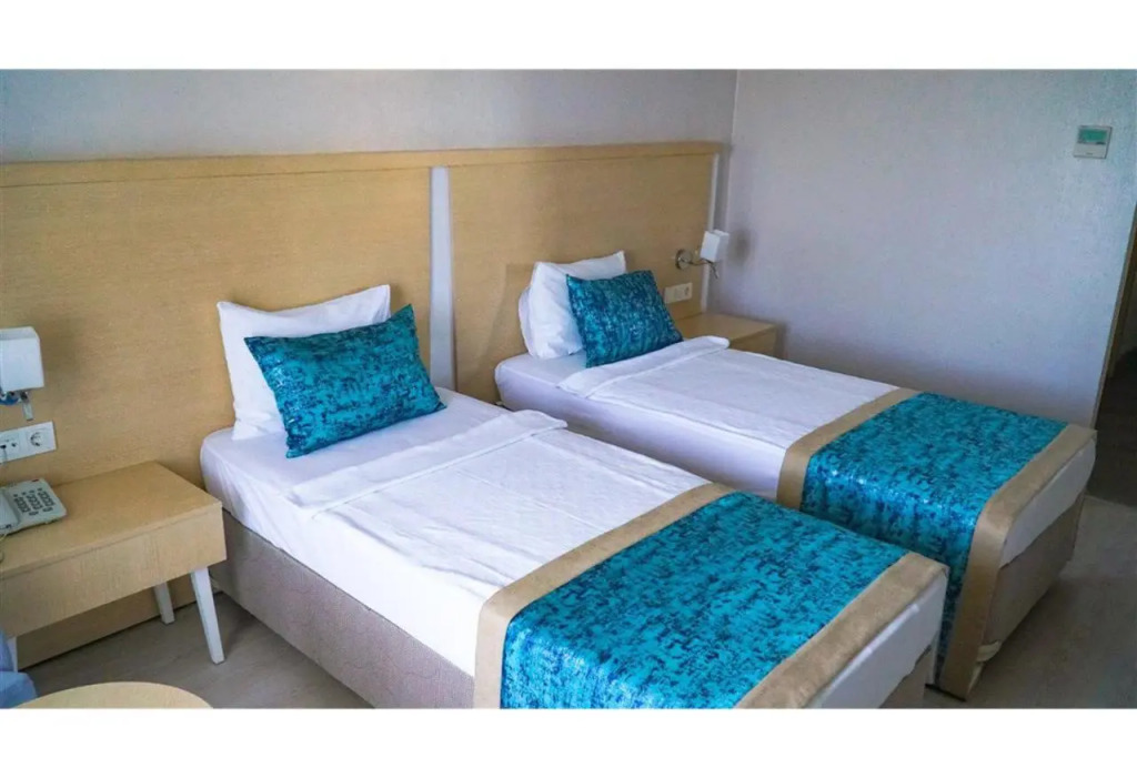 Текирова: Festival Nature Hotel
