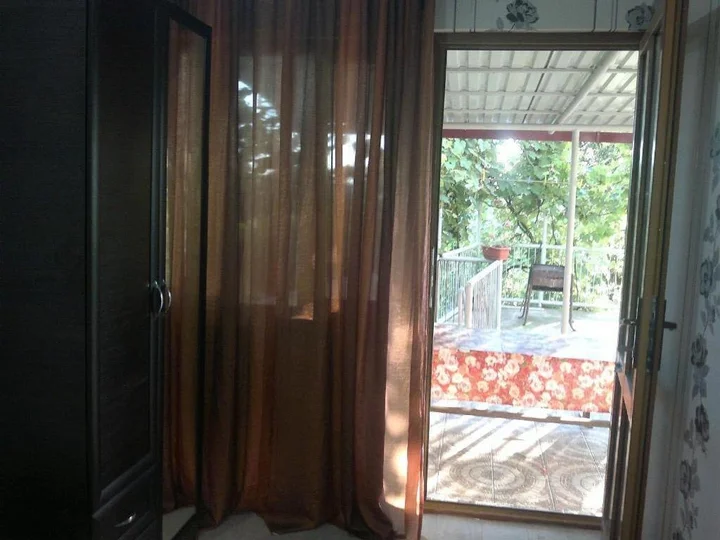 Гагра: Guesthouse in Gagra