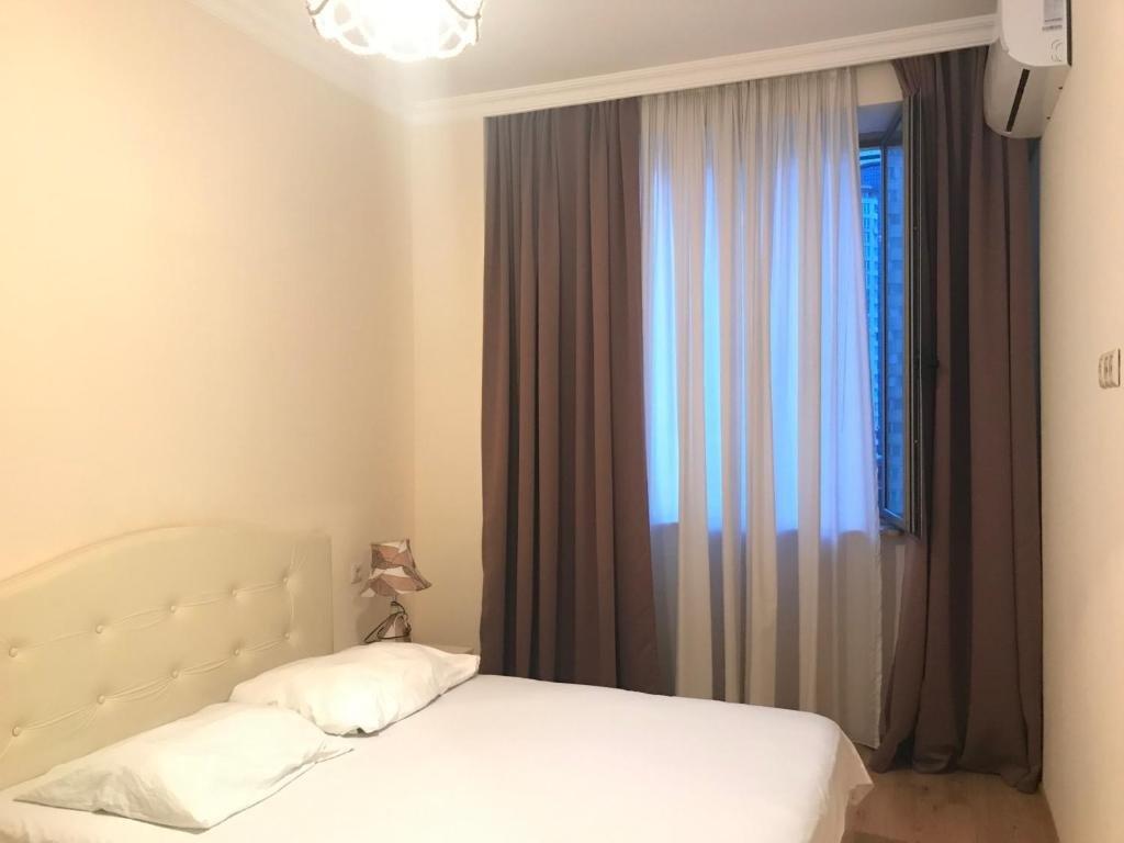 Батуми: Batumi Subtropic Family Apartment
