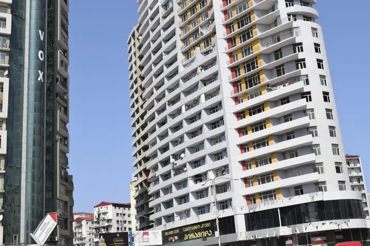 Батуми: Apartment on 15 Kobaladze st