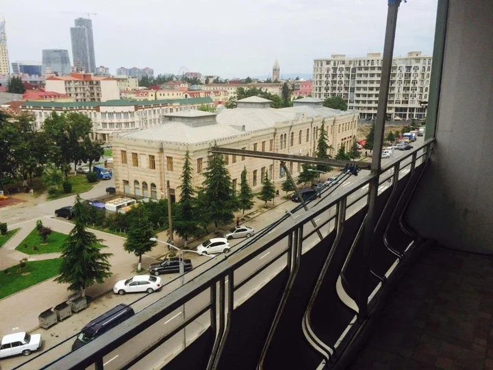 Батуми: Apartment on Chavchavadze