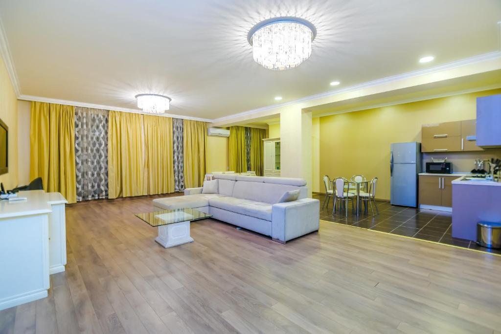 Баку: Delux Apartment in Baku Nizami street