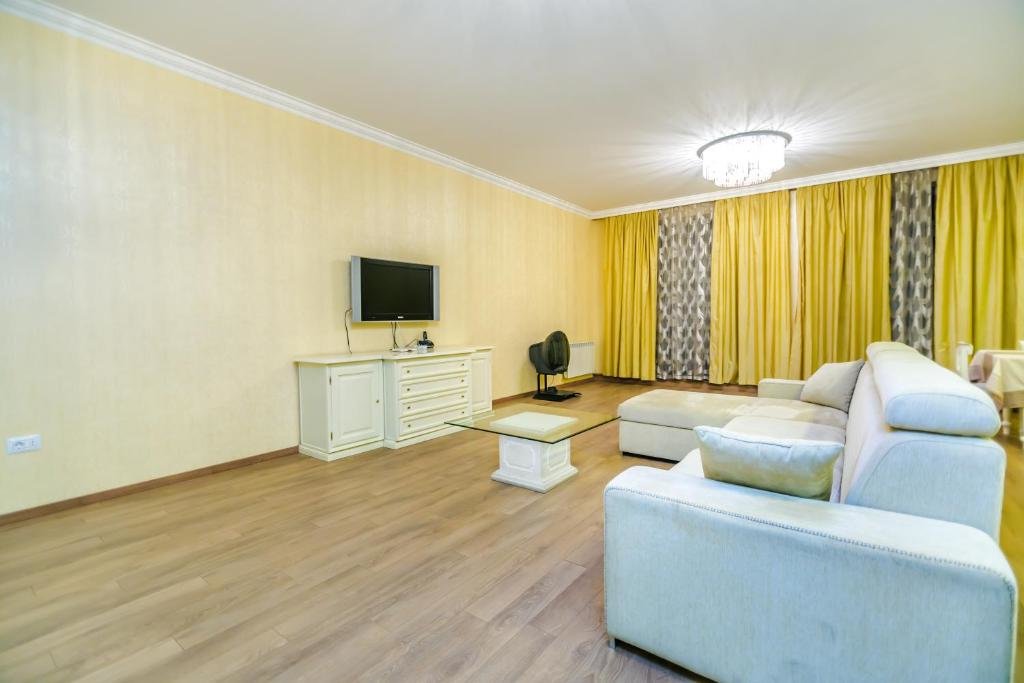 Баку: Delux Apartment in Baku Nizami street