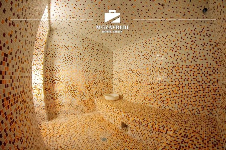 Бакуриани: Bakuriani New Mgzavrebi Tsakadze str 6