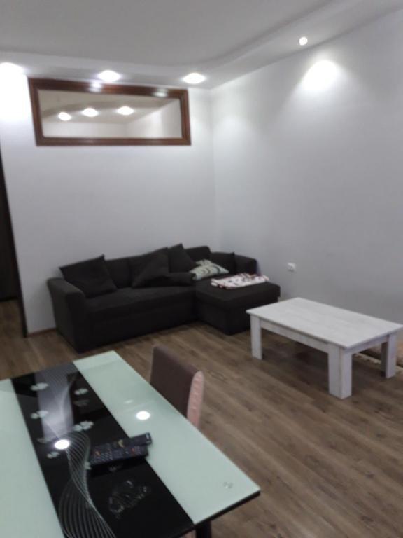 Батуми: Mari Apartment