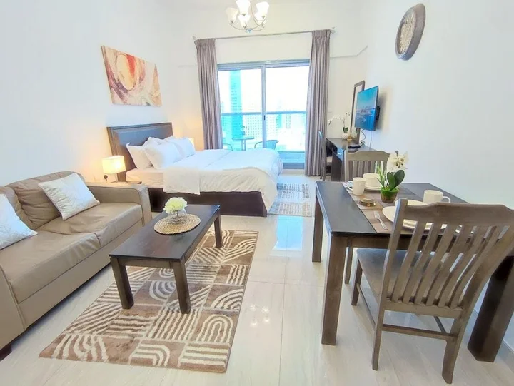 Дубай: Апартаменты SuperHost - Elite Studio With Balcony Overlooking the Canal
