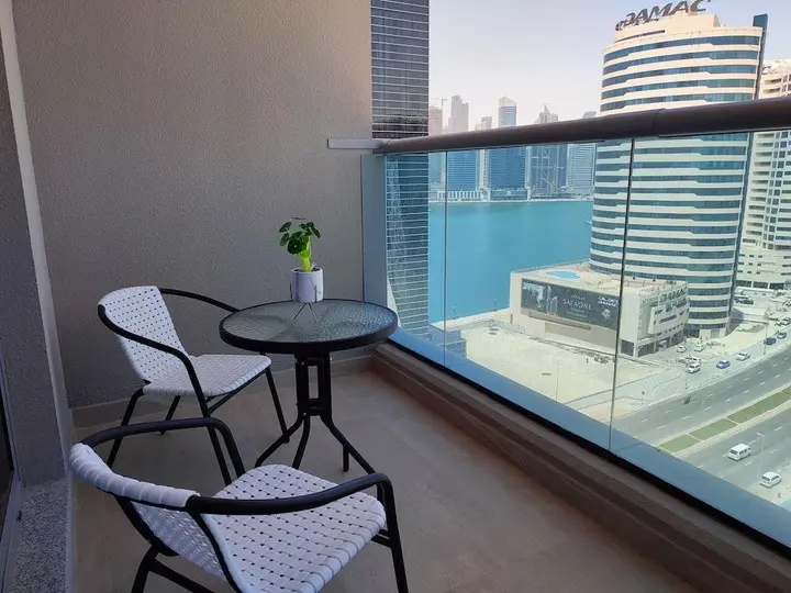 Дубай: Апартаменты SuperHost - Elite Studio With Balcony Overlooking the Canal
