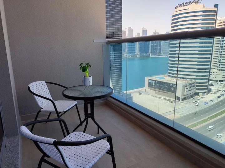 Дубай: Апартаменты SuperHost - Elite Studio With Balcony Overlooking the Canal