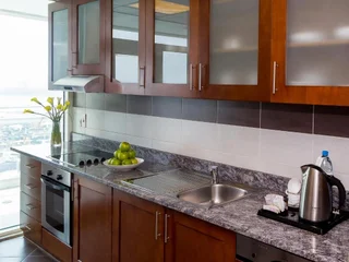 Дубай: Two Bedroom Apartment Near Baniyas Road By Luxury Bookings