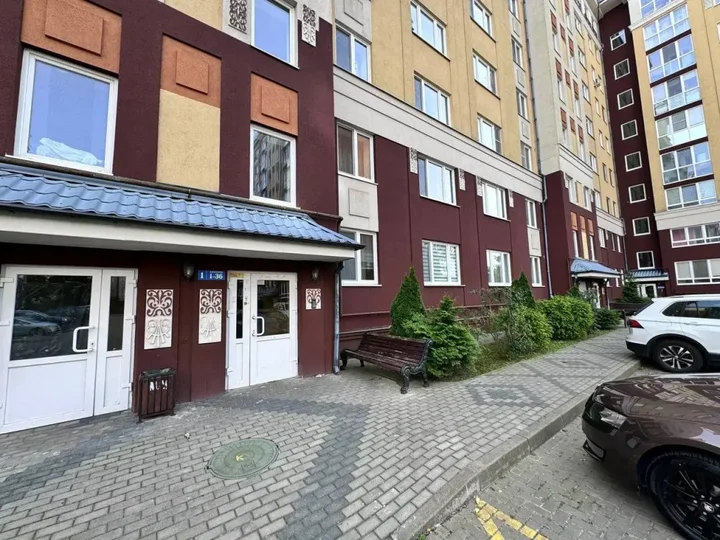 Зеленоградск: Апартаменты 39квартир с детской кроваткой