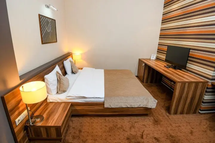 Баку: Hotel Avenue Baku Hotel Best Price