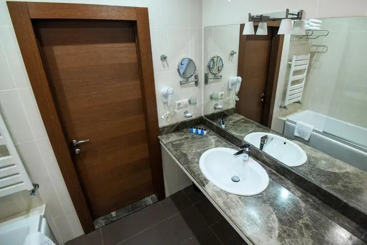 Баку: Hotel Avenue Baku Hotel Best Price