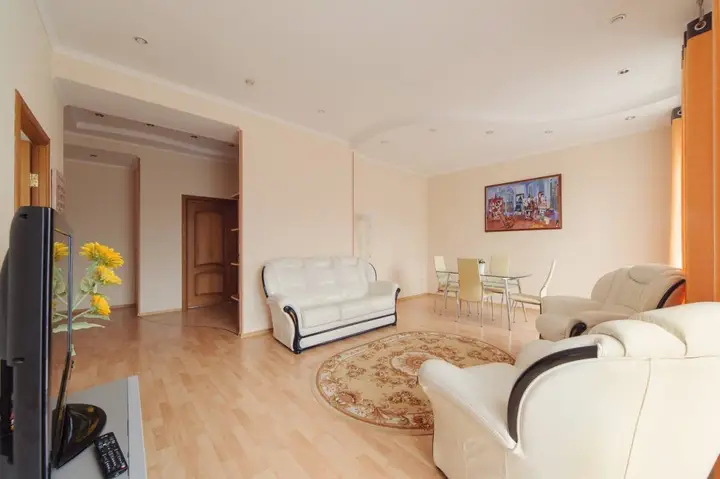 Апартаменты HomeApart на Карла Маркса 25 — фото 2