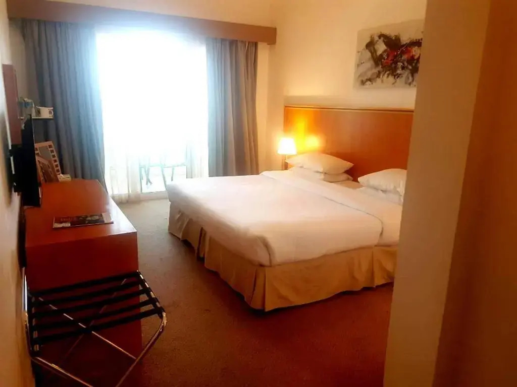 Аджман: Ramada beach hotel new