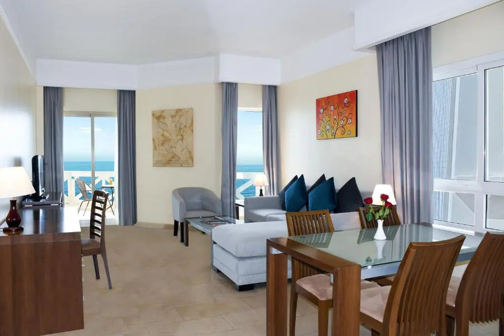 Аджман: Ramada beach hotel new