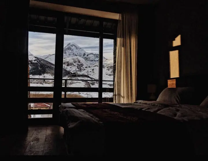 Степанцминда: Отель Capra Kazbegi