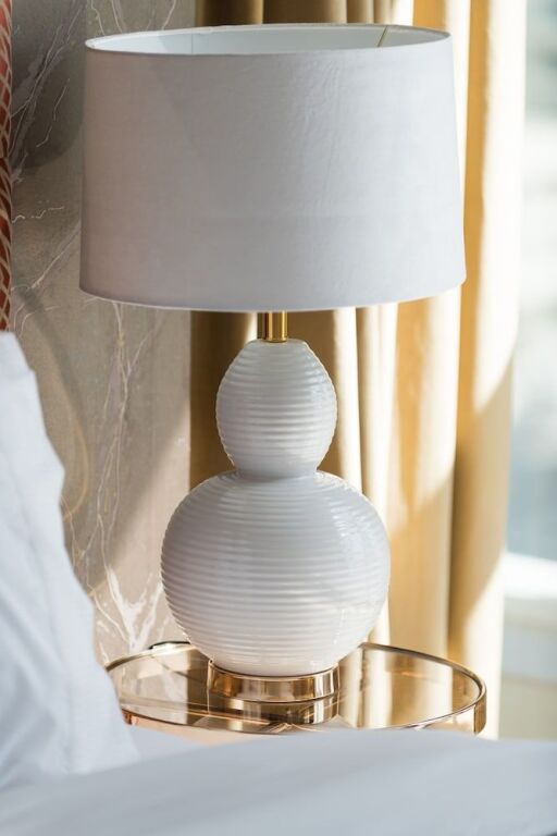 Дубай: Luxury Staycation Continental Tower
