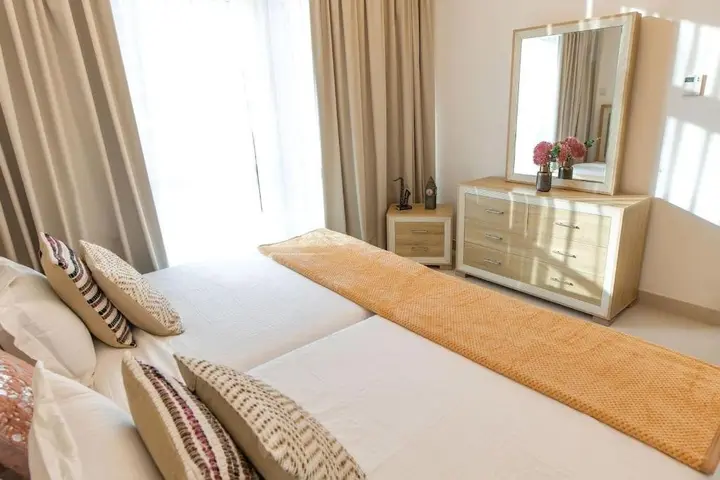 Дубай: Continental Tower, Dubai Marina - Luton Vacation Homes