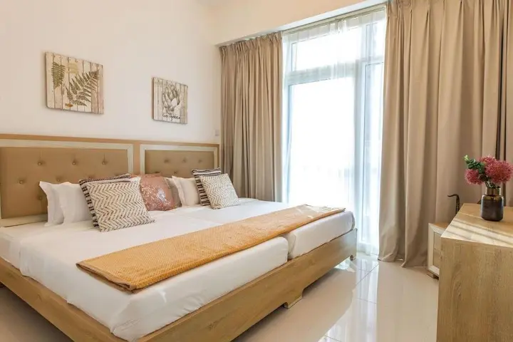 Дубай: Continental Tower, Dubai Marina - Luton Vacation Homes