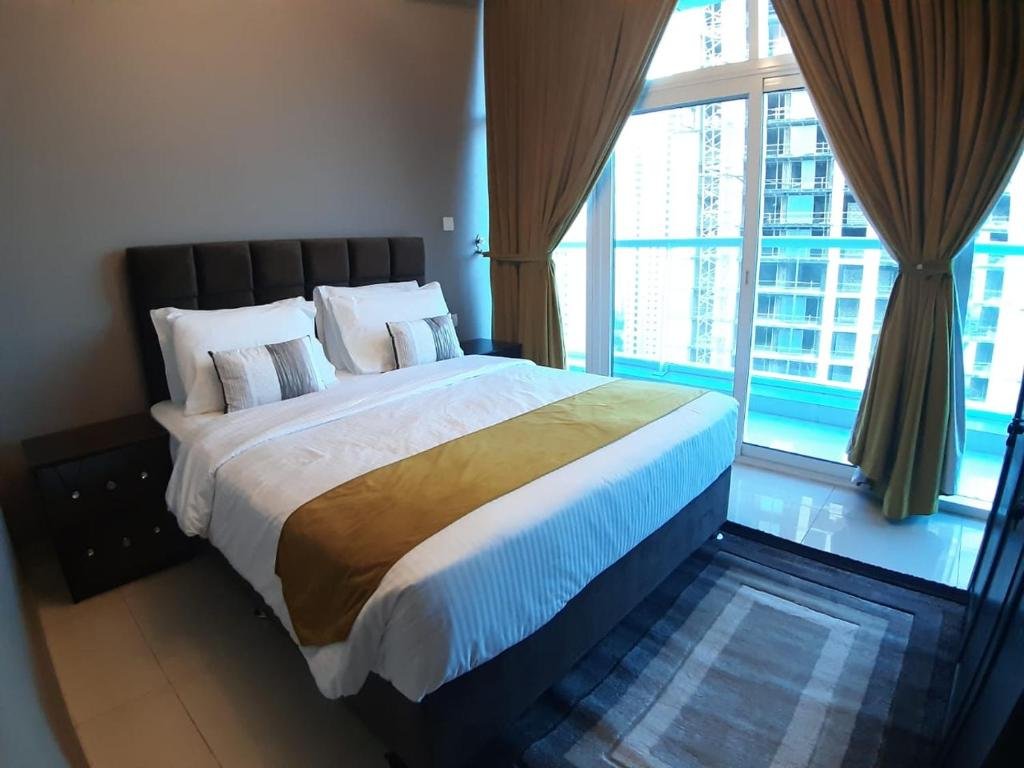 Дубай: Golden Stay Vacation Homes continental tower marina