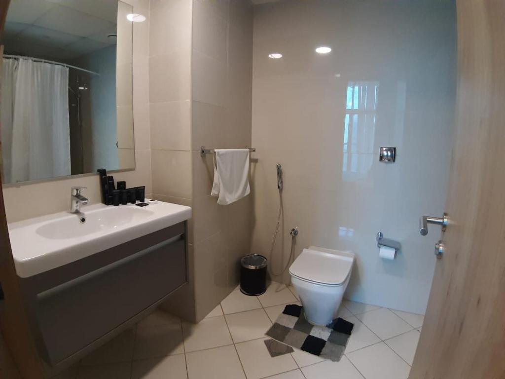 Дубай: Golden Stay Vacation Homes continental tower marina