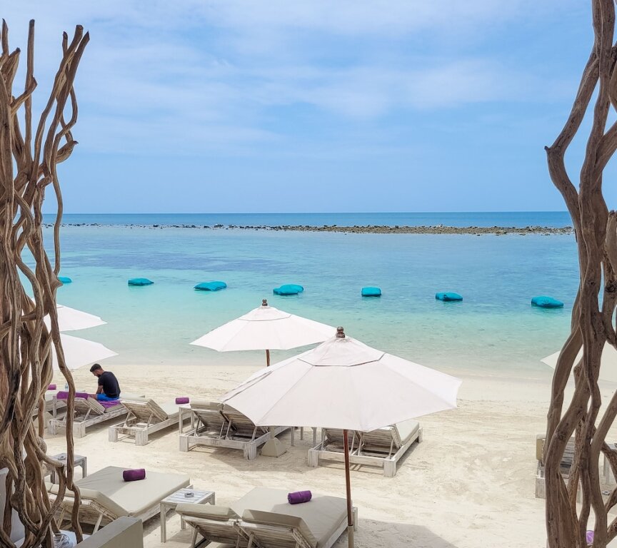 Самуи: Elephant Beach Club & Resort Samui