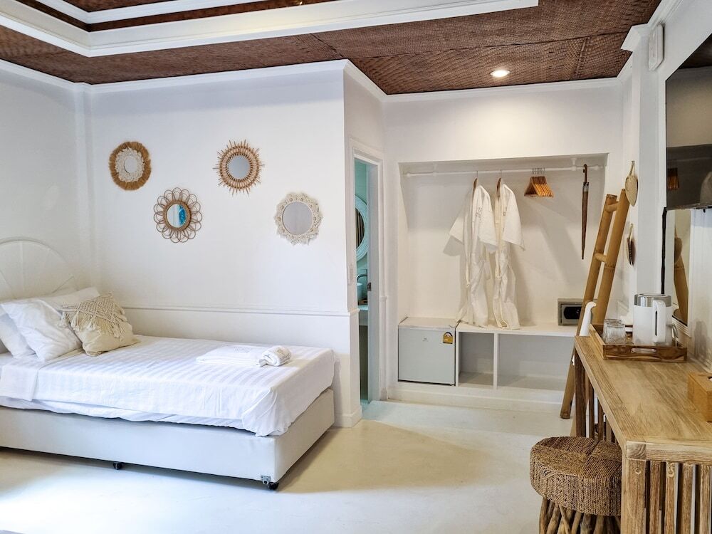 Самуи: Elephant Beach Club & Resort Samui