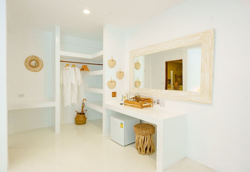 Самуи: Elephant Beach Club & Resort Samui