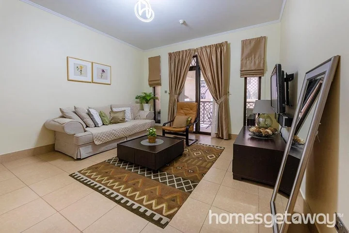 Дубай: HomesGetaway -1 Bedroom Furnished apartment in Kamoon 1